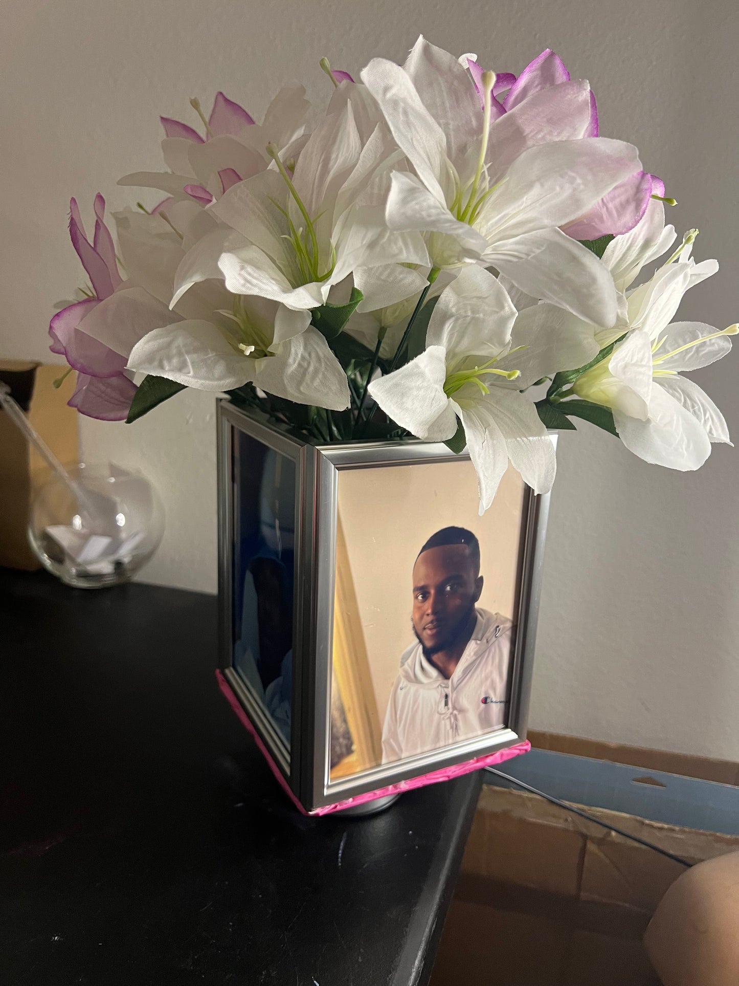 360° Keepsake Frame