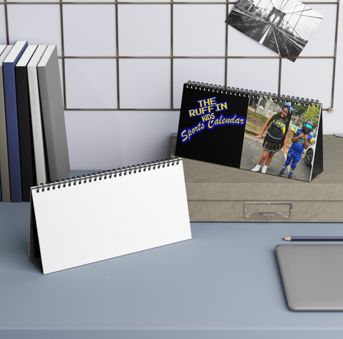 Personalized custom photo spiral desktop calendar